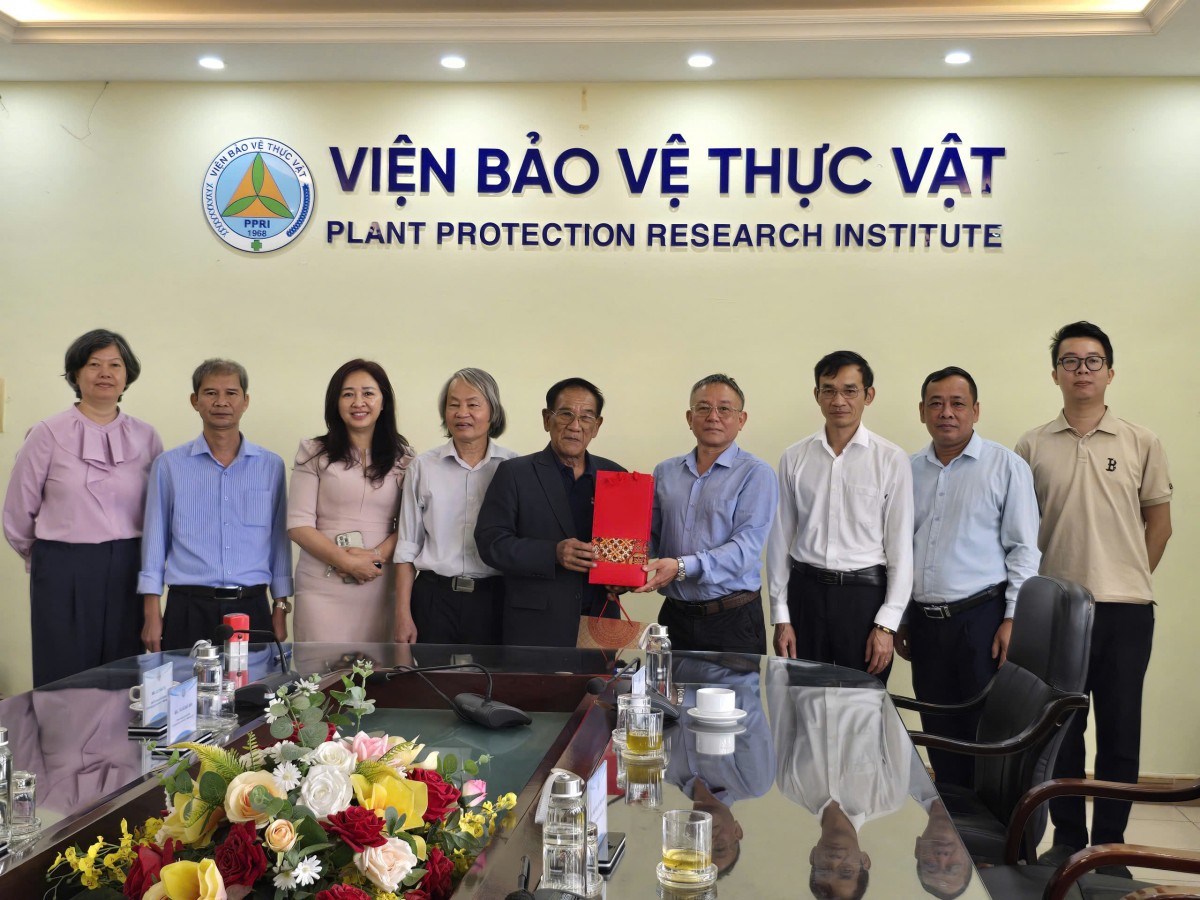 Lễ ký biên bản ghi nhớ thỏa thuận hợp tác giữa Viện Bảo vệ thực vật và Hiệp hội Công nghệ Nông nghiệp Đông Nam Á (AATSEA)